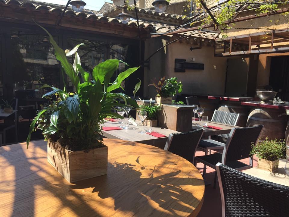 Le Vieux Bistrot Hotel Cabrieres-d'Avignon Exterior photo