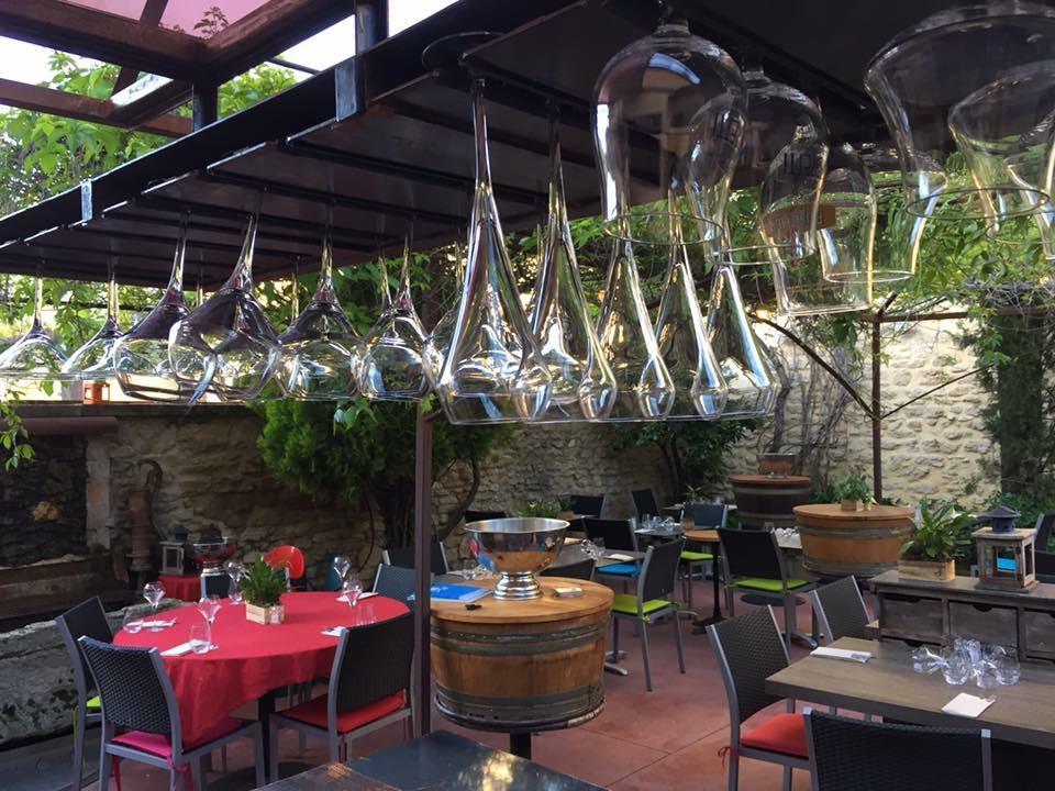 Le Vieux Bistrot Hotel Cabrieres-d'Avignon Exterior photo