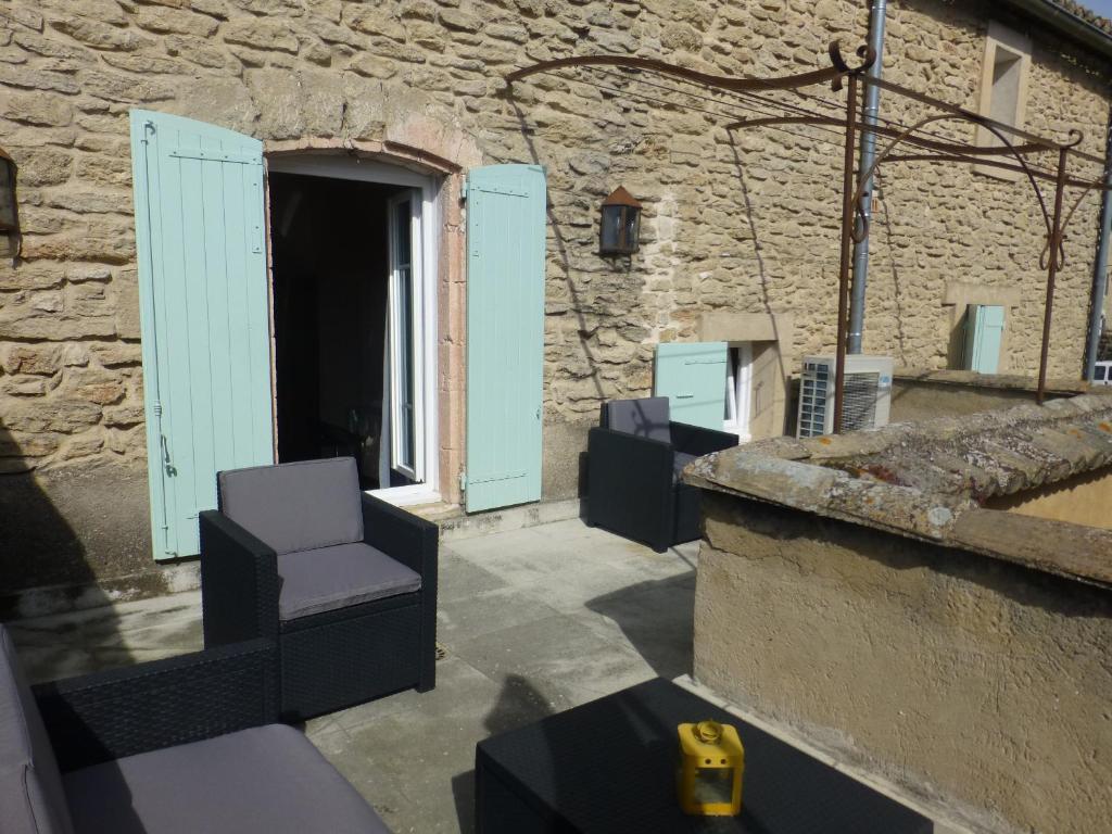 Le Vieux Bistrot Hotel Cabrieres-d'Avignon Room photo
